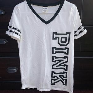 PINK V-Neck white tee 🌟deal with pink tee🌟